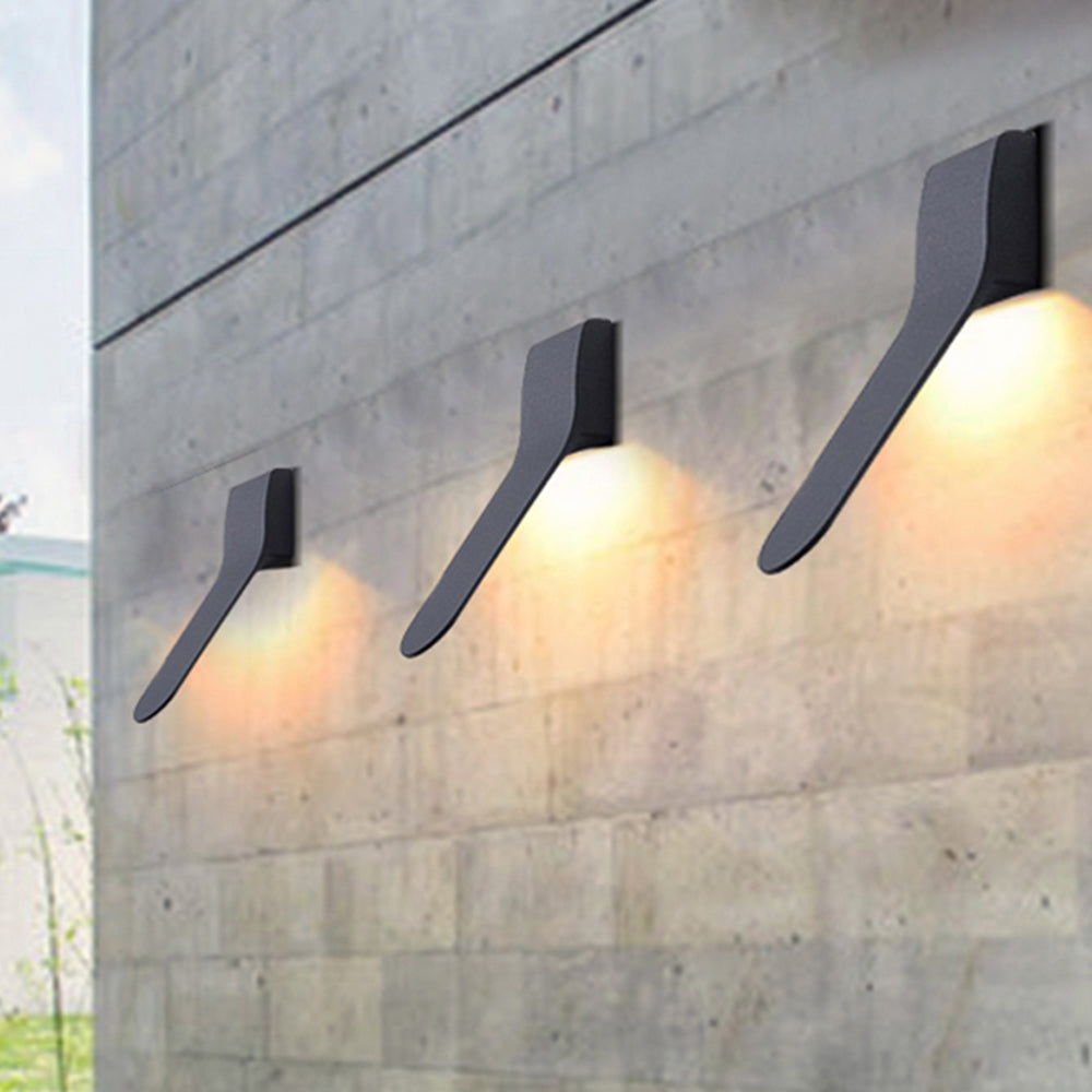Aplique de Pared Exterior LED HaloBright® – Elegancia Moderna para Balcón y Jardín