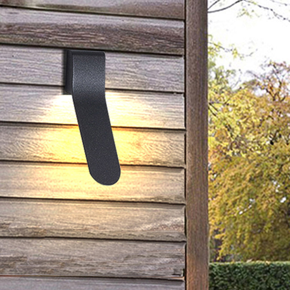 Aplique de Pared Exterior LED HaloBright® – Elegancia Moderna para Balcón y Jardín