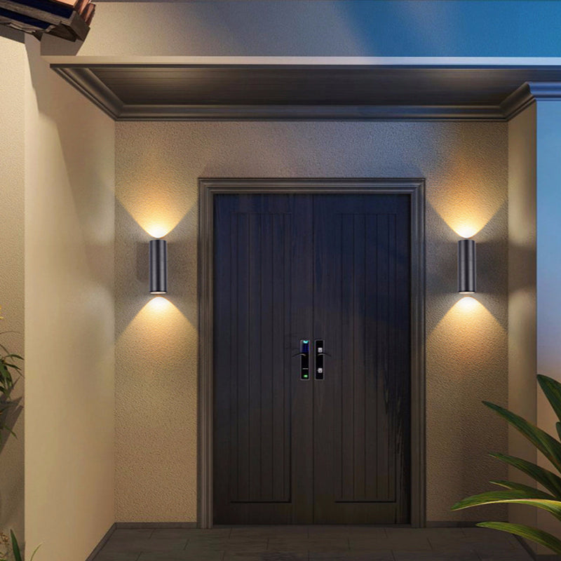Aplique de Pared Exterior LuxaLoom® – Doble Iluminación LED Moderna e Impermeable