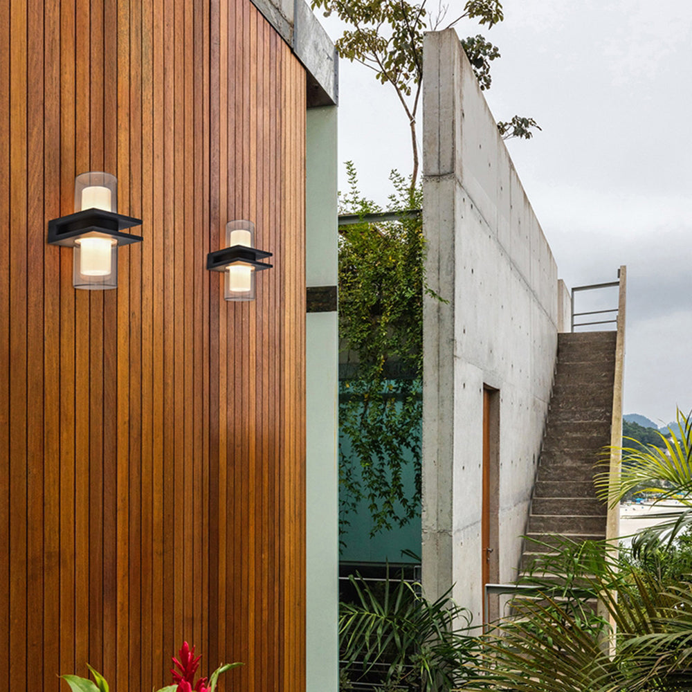 Aplique de Pared Exterior LED de Doble Haz – Diseño Moderno e Impermeable