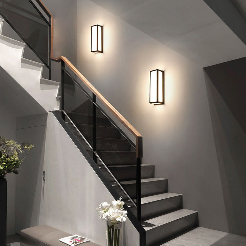 Aplique de Pared Exterior LuxBright® – Iluminación LED Impermeable para Hogar y Jardín