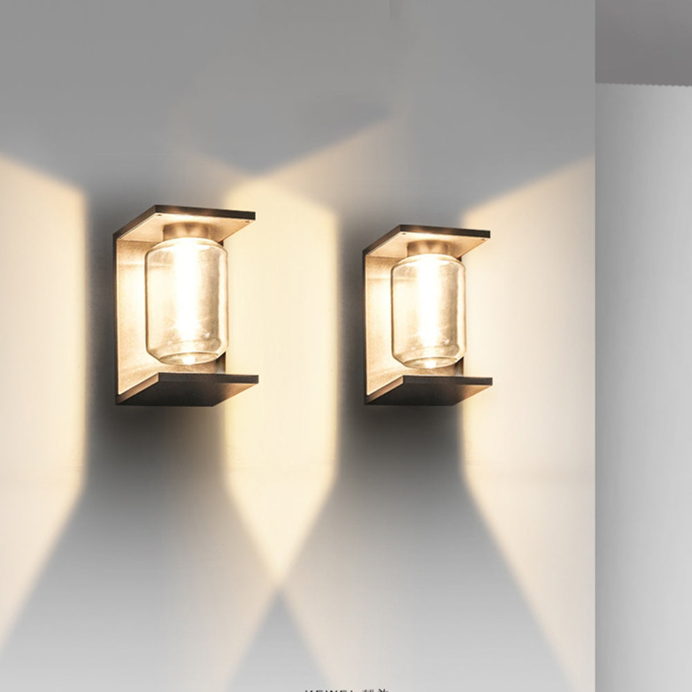Aplique de Pared Exterior LumaArk® – Iluminación Moderna y Resistente a las Inclemencias del Tiempo