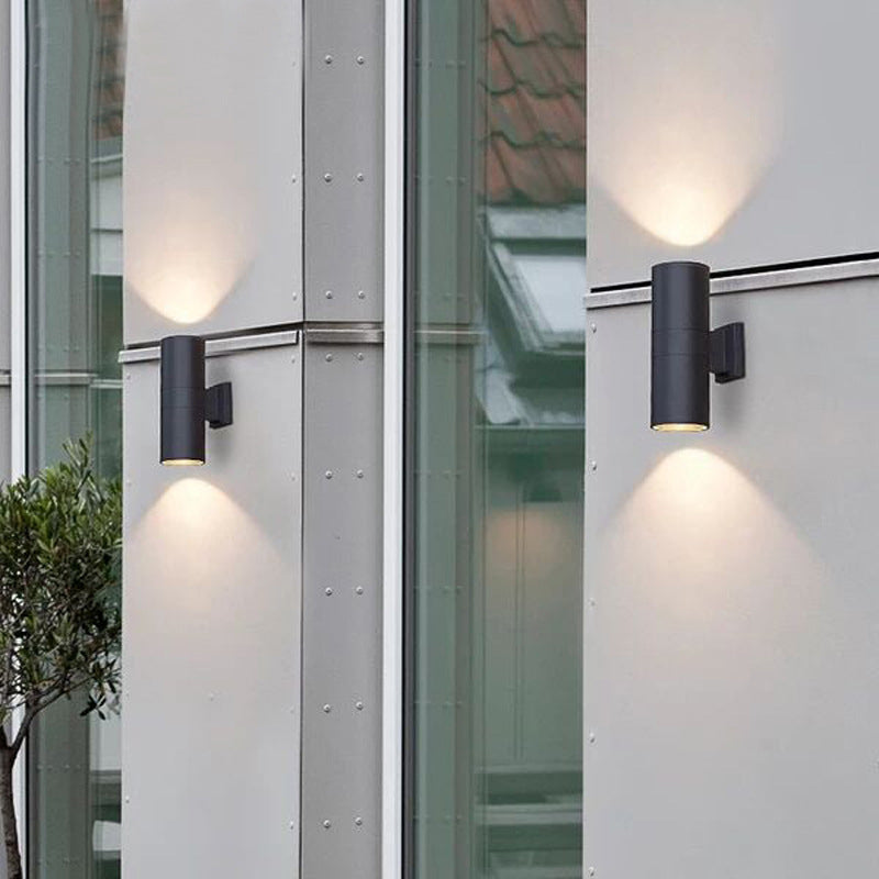 Aplique de Pared Exterior LuxaLoom® – Doble Iluminación LED Moderna e Impermeable