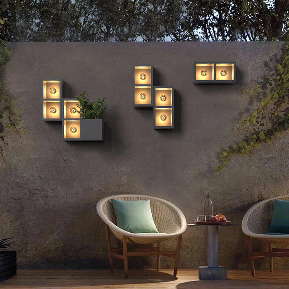 El aplique espejo baño Florasem proporciona luz uniforme y moderna. Perfecto como apliques baño, mejora la iluminación del espacio. También es ideal como aplique pared dormitorio, creando un ambiente acogedor. Esta lámpara pared de diseño elegante es fácil de instalar.