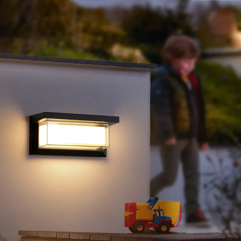 Aplique de Pared Exterior LumiGlo® – Diseño Moderno e Impermeable IP65