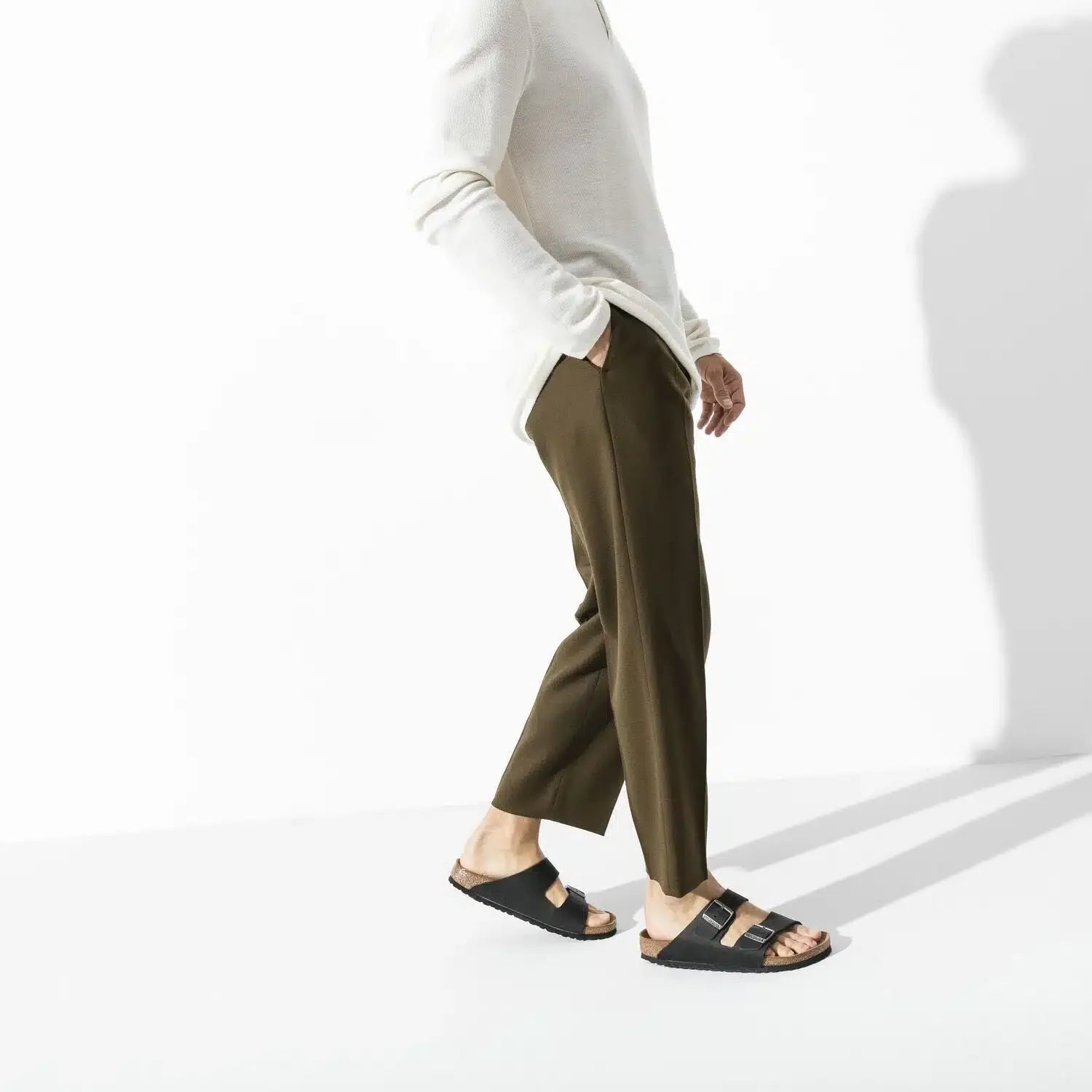 Sandalias Negras - Comodidad y Elegancia