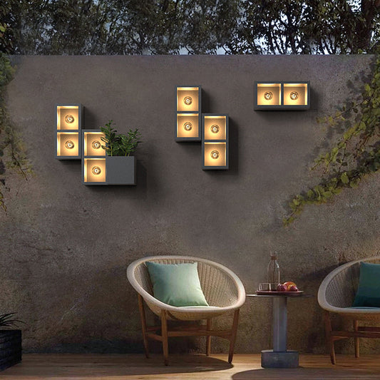 El aplique espejo baño Florasem proporciona luz uniforme y moderna. Perfecto como apliques baño, mejora la iluminación del espacio. También es ideal como aplique pared dormitorio, creando un ambiente acogedor. Esta lámpara pared de diseño elegante es fácil de instalar.

