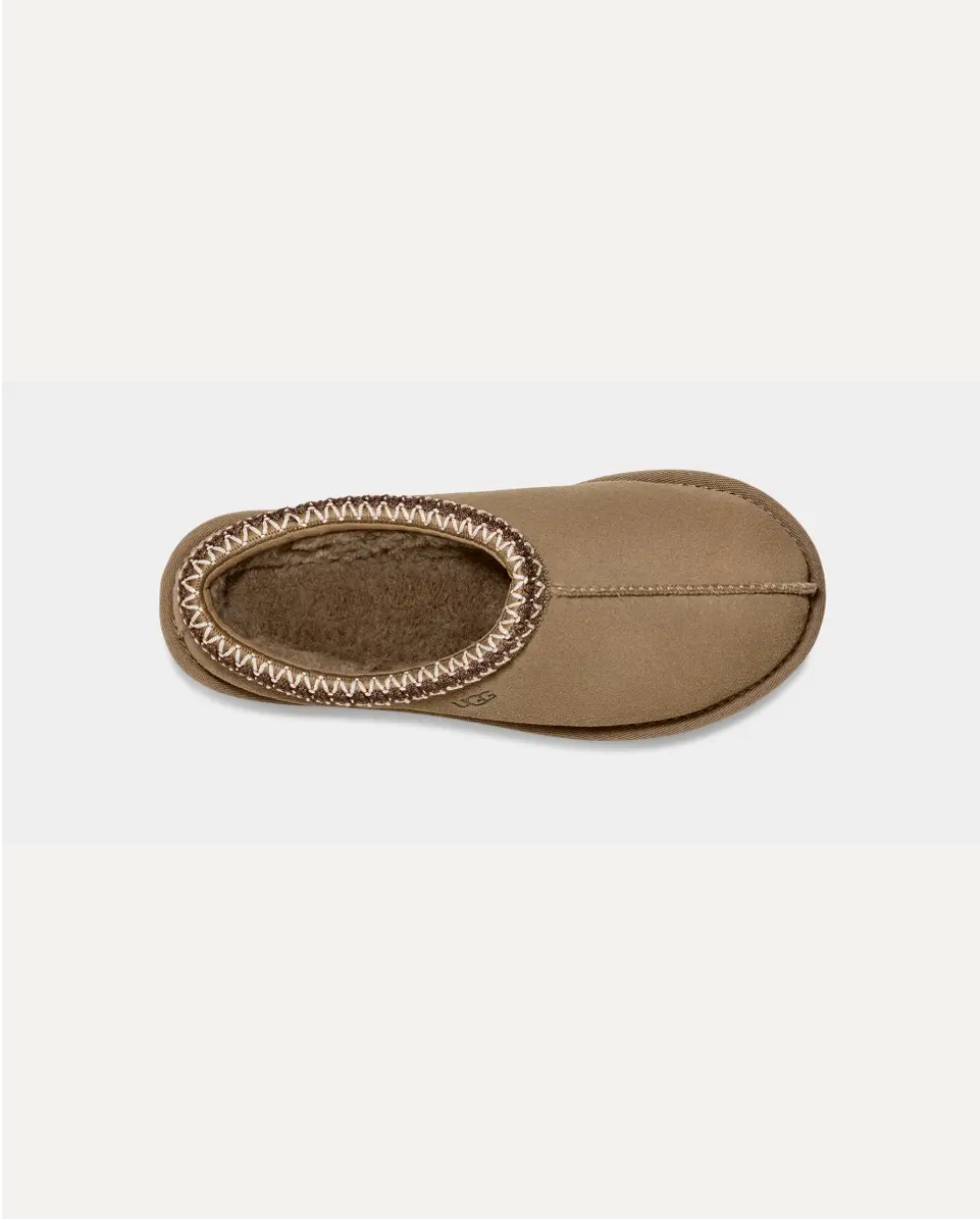 Pantuflas UGG con Eslogan Mujer