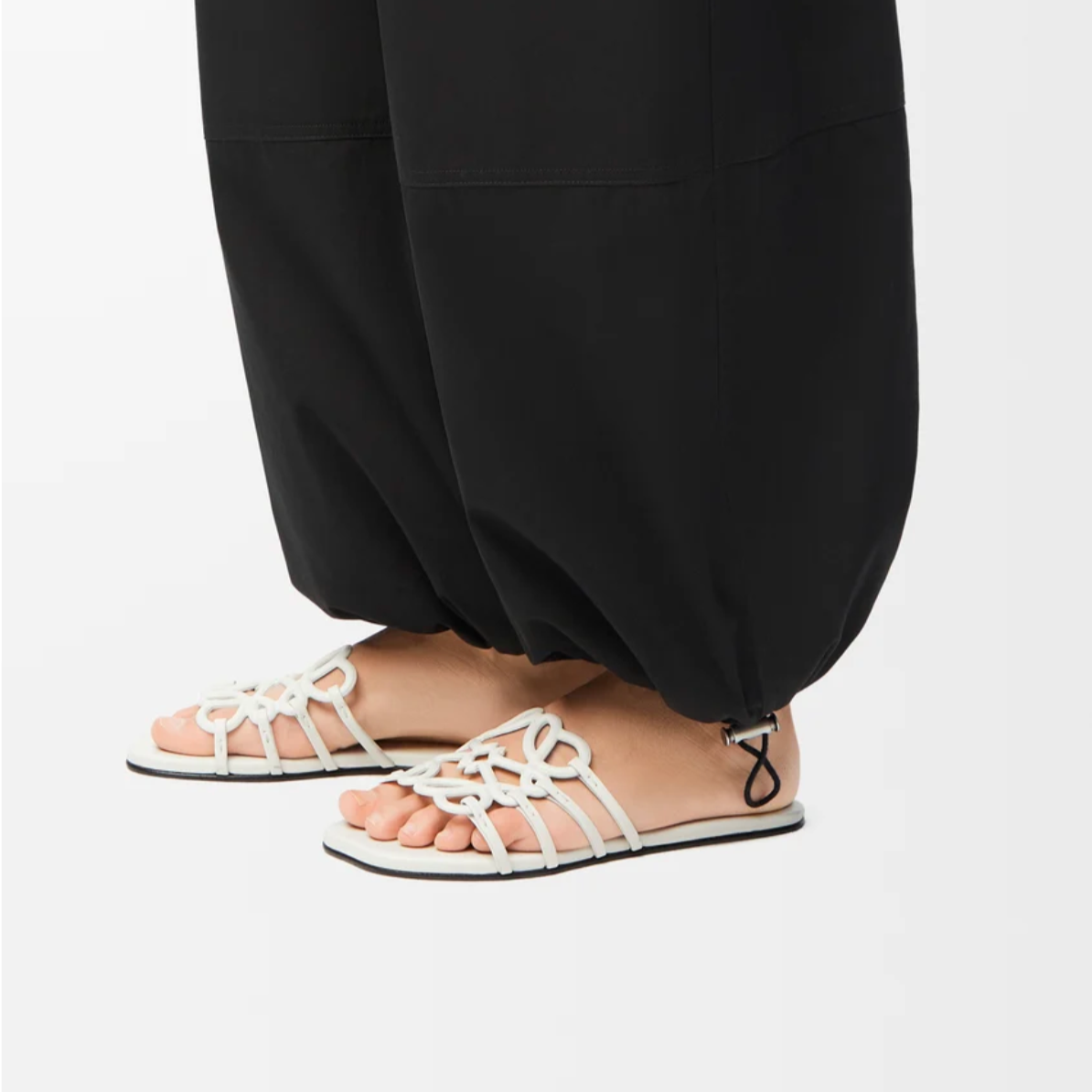 Slider Sandalias Abstractas