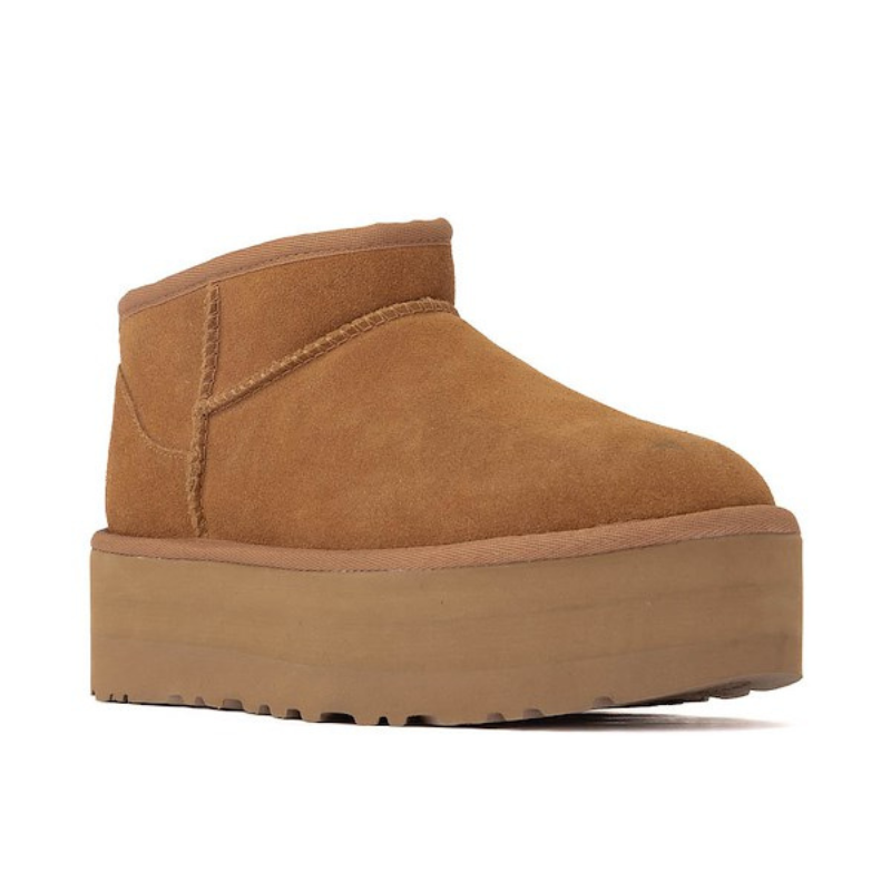 botas invierno mujer UGG, zapatos cómodos mujer UGG, botines de invierno para mujer UGG, botas cálidas mujer UGG, botas cómodas mujer UGG, botas con forro interior UGG, botines cómodos para mujer UGG, calzado de invierno UGG, botas resistentes frío UGG, botas plataforma mujer UGG