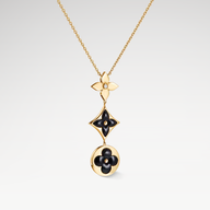 Collar elegante de diseño floral, colgante con diamante sofisticado para la noche, joya de regalo versátil y refinada, collar esmalte de moda chic, colgante geométrico para mujer, joyería diseñada para cualquier ocasión, collar de noche elegante para regalo, colgante sofisticado de joya refinada, collar geométrico chic, accesorio perfecto para un regalo especial.